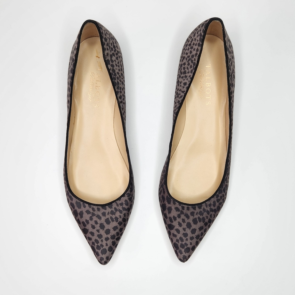 Talbots leather animal print shoes low heel sz 9.5 M pointy toe flats dr…
